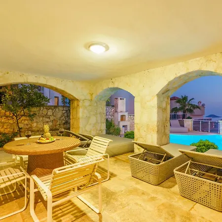 Villa Tarus Mara