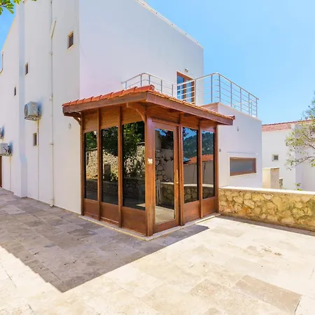 Villa Tarus Mara *